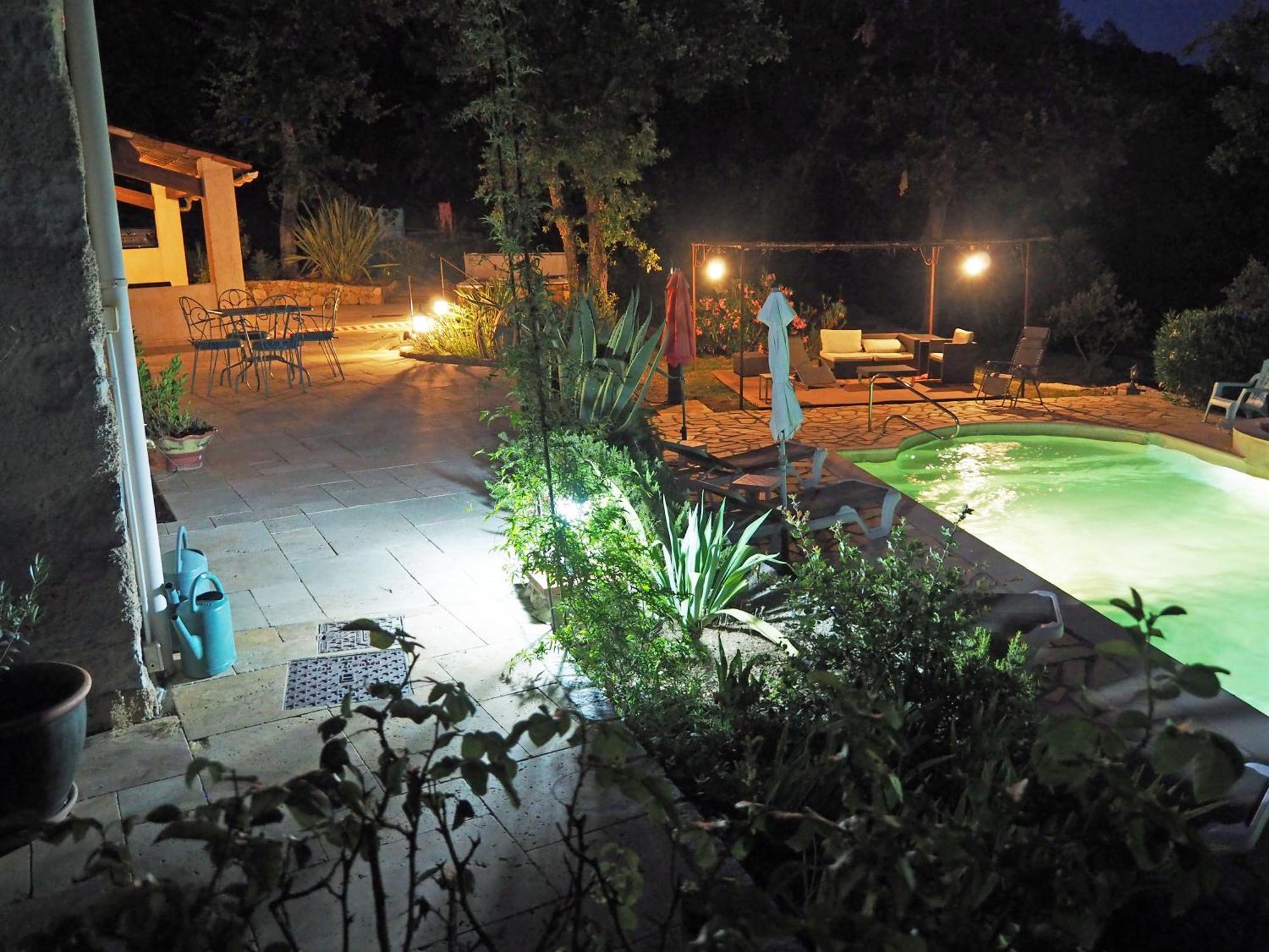 Jamai Villa Claviers Luaran gambar