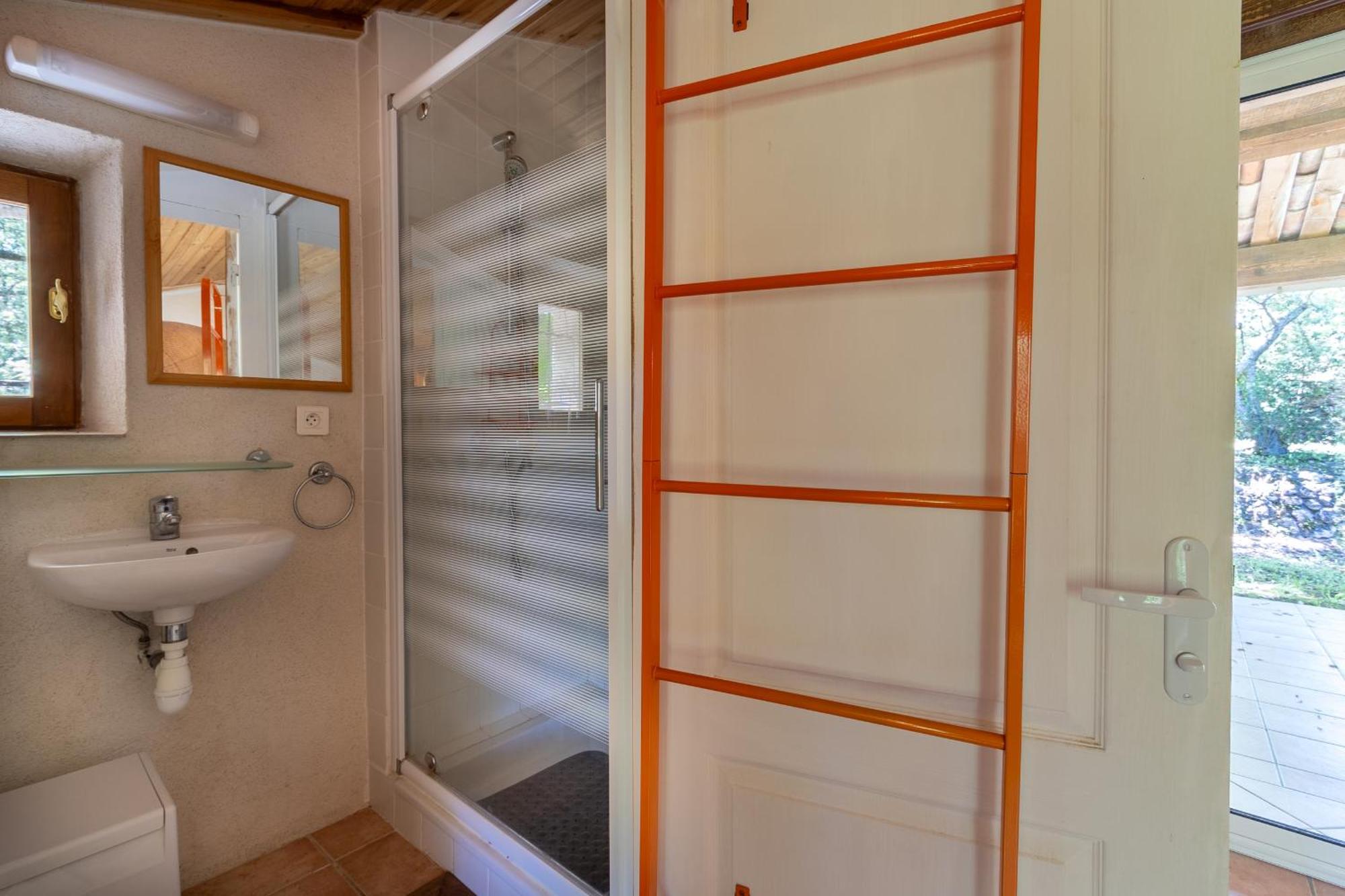 Jamai Villa Claviers Luaran gambar